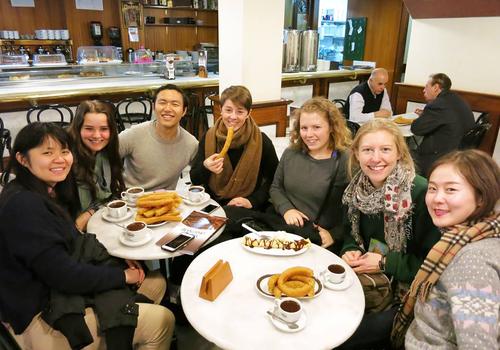 Churros und Schokolade