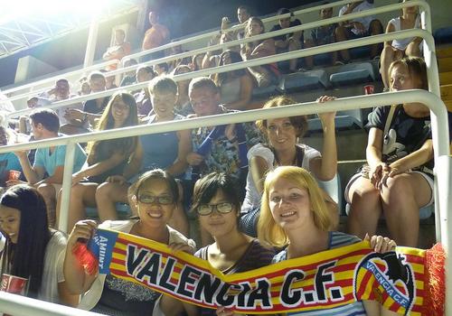Football Match: Hispania, escuela de español