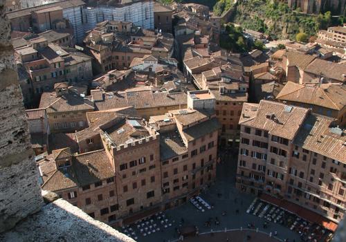 Blick auf Siena vom Torre del Mangia
